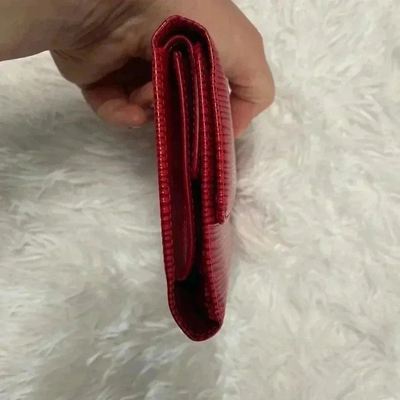 Louis Vuitton Red Epi International Wallet - Picture 5 of 14